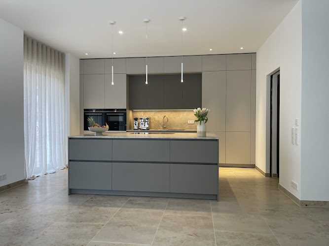 Negocio Hirzbauer ... Ihr Küchenbauer